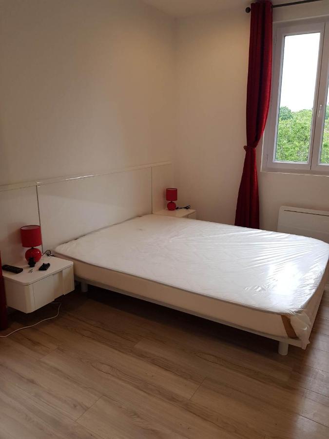 05 - Tres Joli 3 Pieces Neuf 2 Chambres, Logement Tout Equipe Pour 1 A 4 Personnes Maximum, Vue Sur Jardin Avec Parking Privatif, Grand Fourgon Possible, Tout Le Linge De Maison Est Fourni Annesse-et-Beaulieu 외부 사진